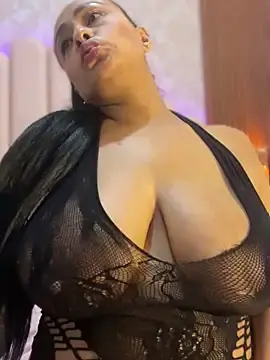 Stripchat Live Sex Cam of sofia_xxx02