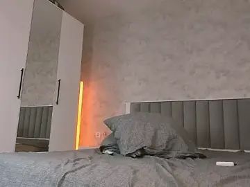 Stripchat Sex Cam of Shiny_Jennifer