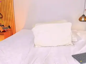 Stripchat Adult Webcams of REINA_ADAHARA