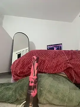 Stripchat Free Live Porn of lanahot-77