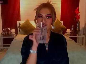 Stripchat Adult Webcam of StellaStrong30