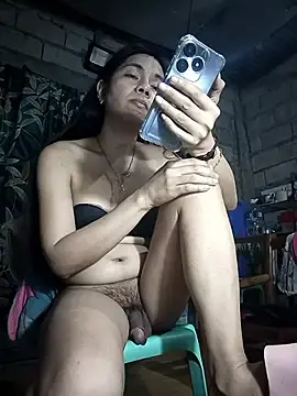 Stripchat Live Sex Cam of Sexy_Juliah