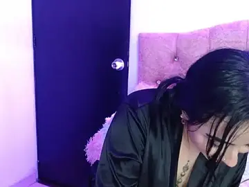 Stripchat Best Webcam of SeleneMore