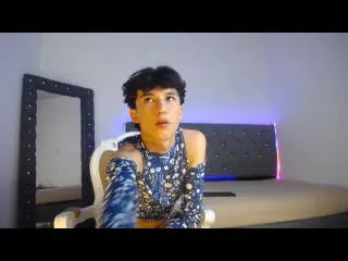 Xlovecam Sex Chat of JosiahRicci