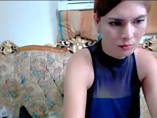 Xlovecam Sex Cam of BeautyQueenTs
