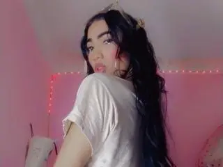 Xlovecam Sex Chat of KattyCock
