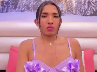 Xlovecam Nude Webcam of GabySantos