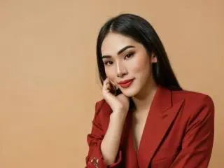 Xlovecam Free Live Porn of SofiaCumness