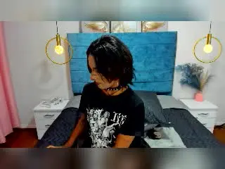 Xlovecam Live Sex Cam of NoemiSky