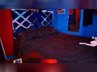 Xlovecam Watch Live Sex Cams of LukeHowlandy