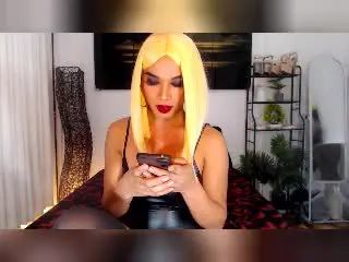 Xlovecam Sex Chat of DiamondNicky