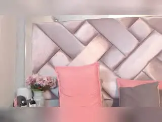 Xlovecam Nude Webcam of AshleyRob