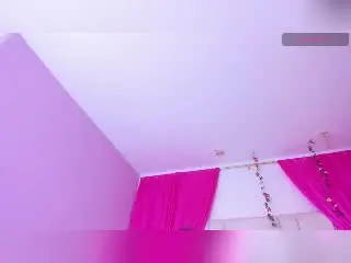 Xlovecam Private Sex Chat of SilvanaCastro