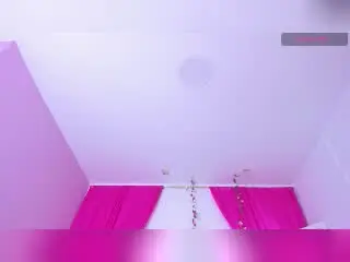 Xlovecam Sex Cam of SilvanaCastro