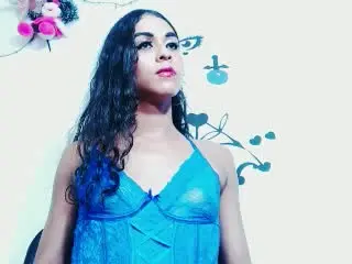 Xlovecam Free Porn Cam of SexyHannaD