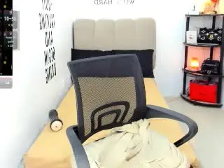 Xlovecam Free Live Porn of TrixieMattel