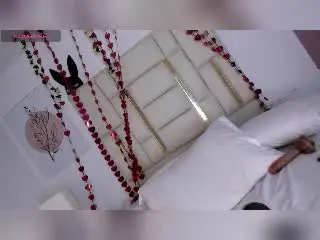 Xlovecam Adult Webcam of MaxxineVx