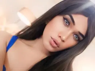 Xlovecam Private Sex Chat of AlluringAmelia