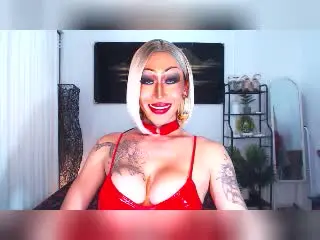 Xlovecam Free Porn Cam of QueenOfMajestique