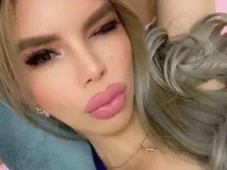 Xlovecam Best live sex cam show of HotCumAdriana69x