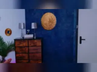 Xlovecam Free Porn Cam of Shaniabeaute