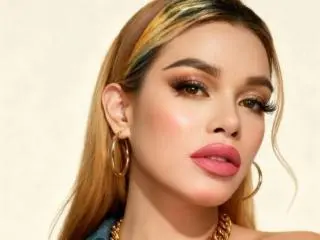 Xlovecam Watch Live Sex Cams of SaintHornyTs